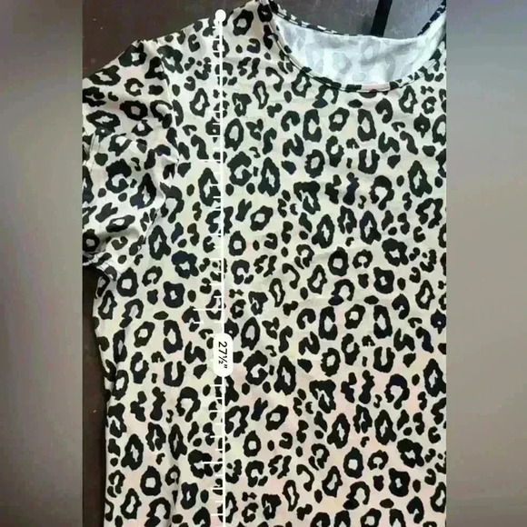 PrinStory Women's Animal Print Top (W1) - Picture 7 of 8